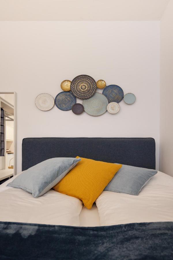 Cozy Market-Square Retreat Located In The Heart Of The 10Th District Vienna Esterno foto
